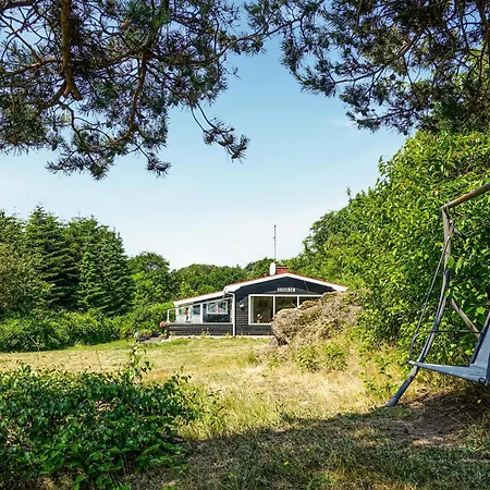 Holiday home 2 Bedroom Lovely In